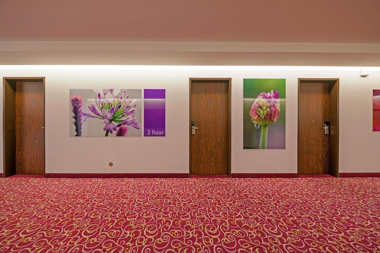 Hotel Aigner Ottobrunn Exterior photo