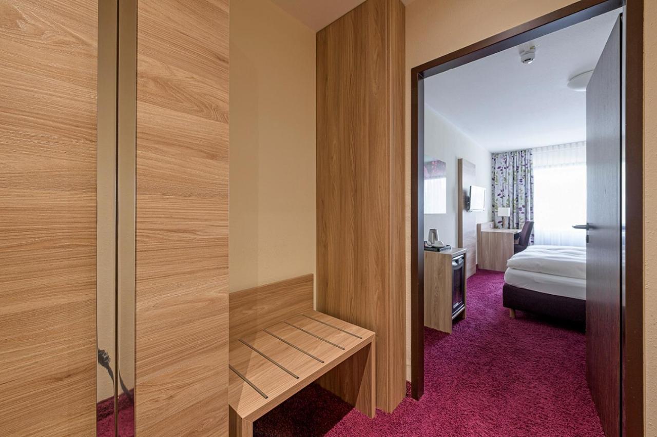Hotel Aigner Ottobrunn Exterior photo